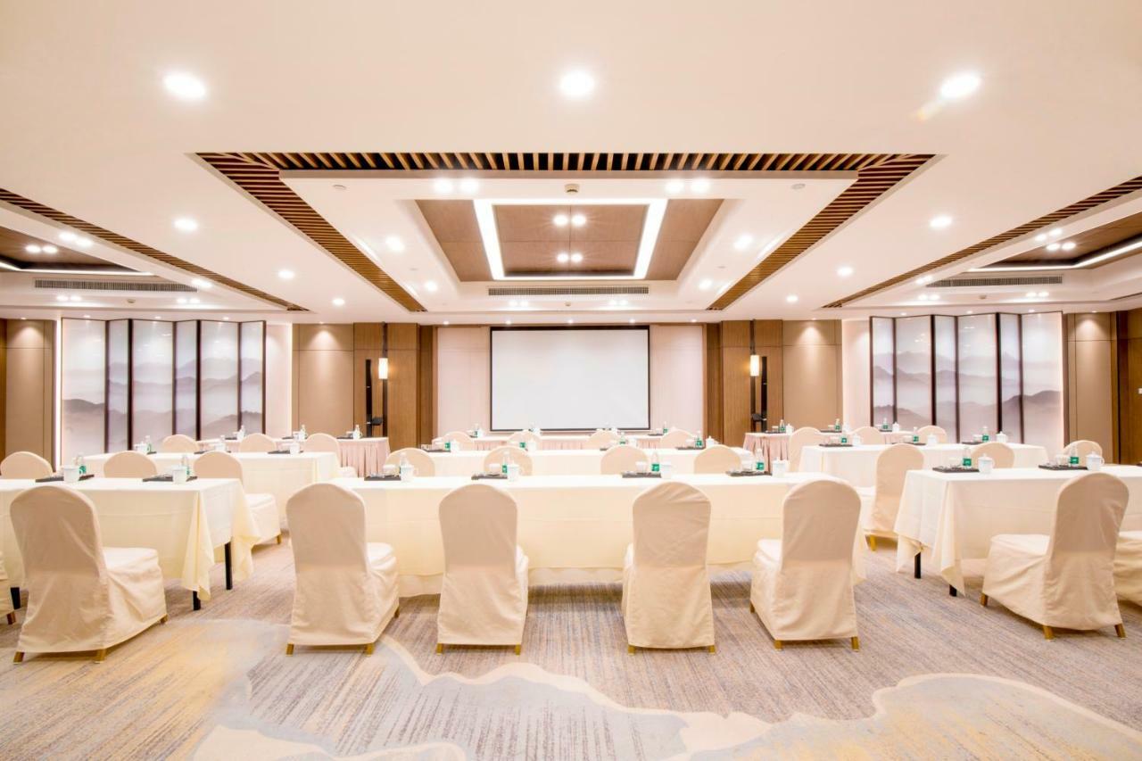 Jin Jiang Pine City Hotel Thượng Hải Ngoại thất bức ảnh